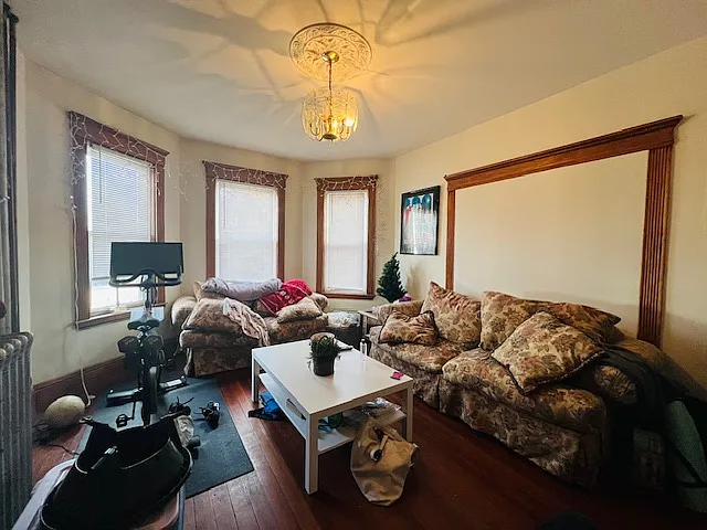 109 Calumet St #1