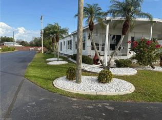 569 Winning Way, North Fort Myers, FL 33917