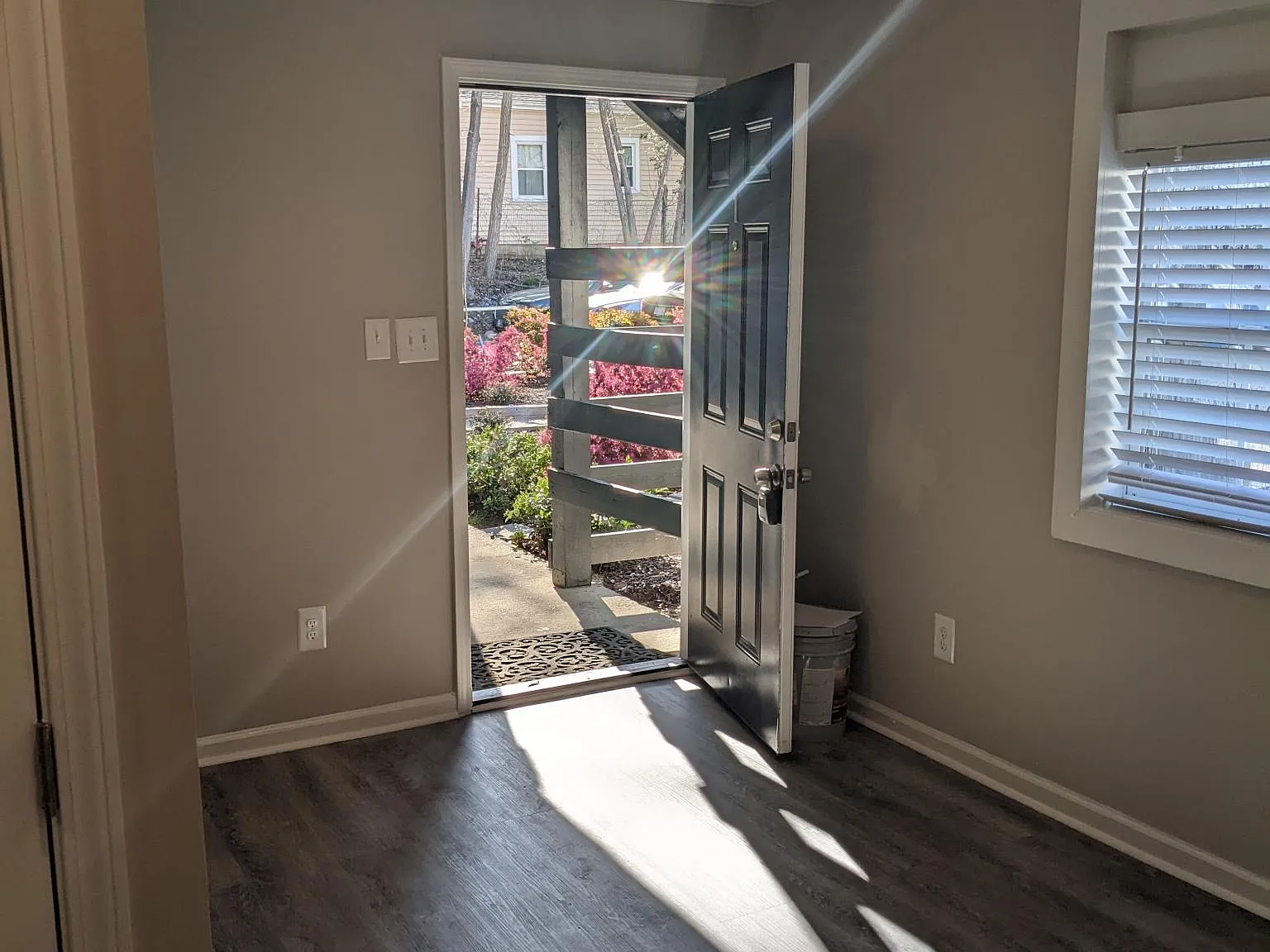 1 bed, 470 sqft, $1,100 — Photo 4