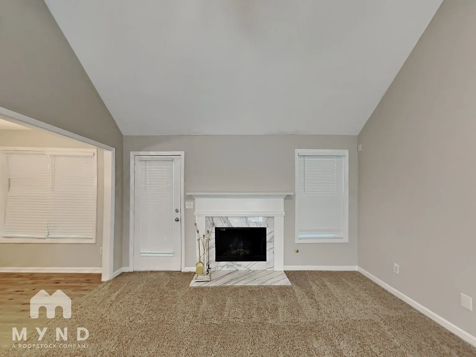 4 bed, 3.0 bath, 2019 sqft, $2,199 — Photo 4