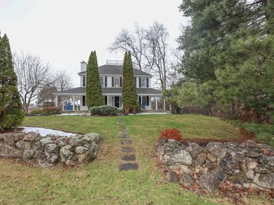 1 Greenfield Parkway, Bedford, NH, 03110