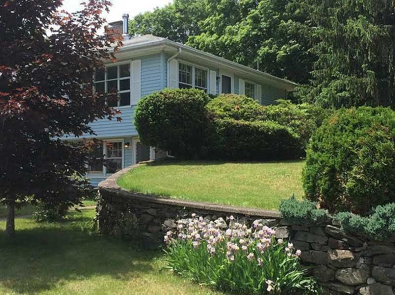 2nd image of 35 Old Angell Rd