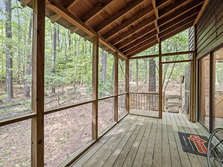 103 Hidden Valley Dr — Photo 25