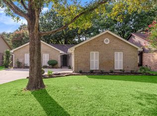 9306 Bayou Bluff Dr, Spring, TX 77379