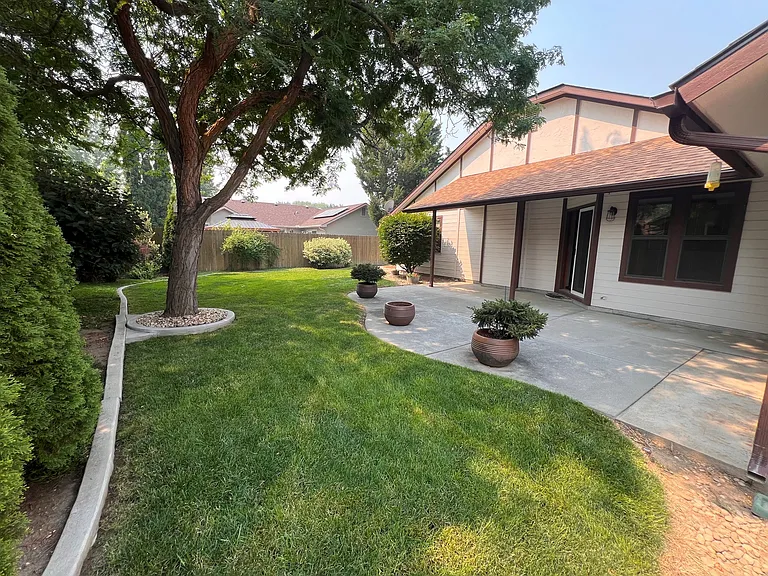 12383 W Sitka Dr — Photo 21