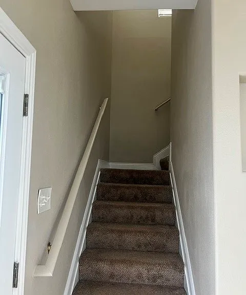 914 Recreation Dr — Photo 2