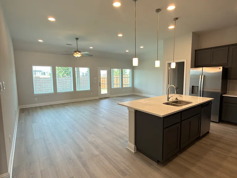 1232 Redcoat Dr — Photo 11
