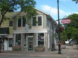 321 Bridge St, Charlevoix, MI 49720