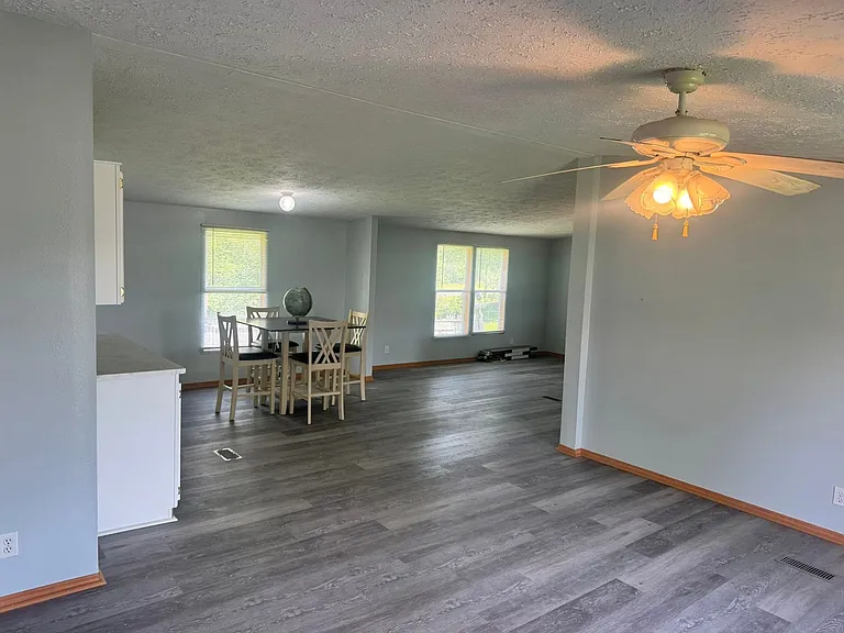 3250 Maysville Pike #13 — Photo 4