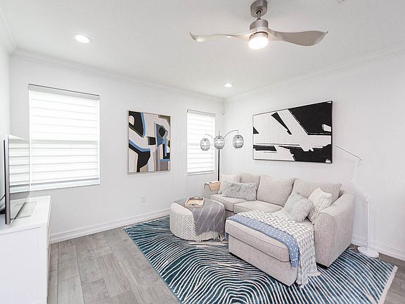 4th image of 1480 Isabella Dr Unit 102