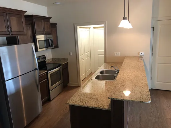 2810 Bobcat Dr, Ames, IA