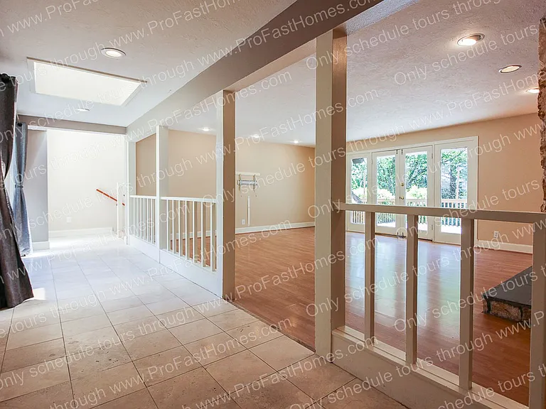 7840 SW West Slope Dr — Photo 8