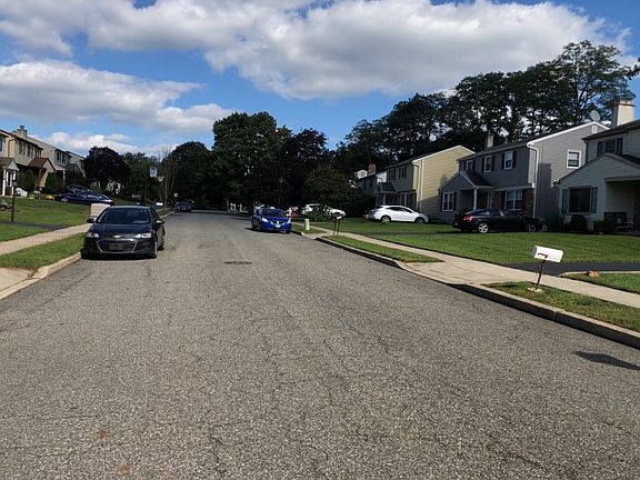 5th image of 317 Crescent Hill Dr