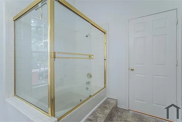 2500 Country Creek Ln — Photo 9