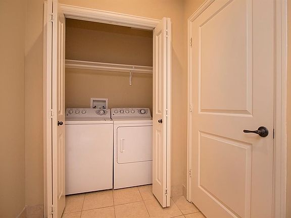 4th image of 2203 Dorrington St APT 107