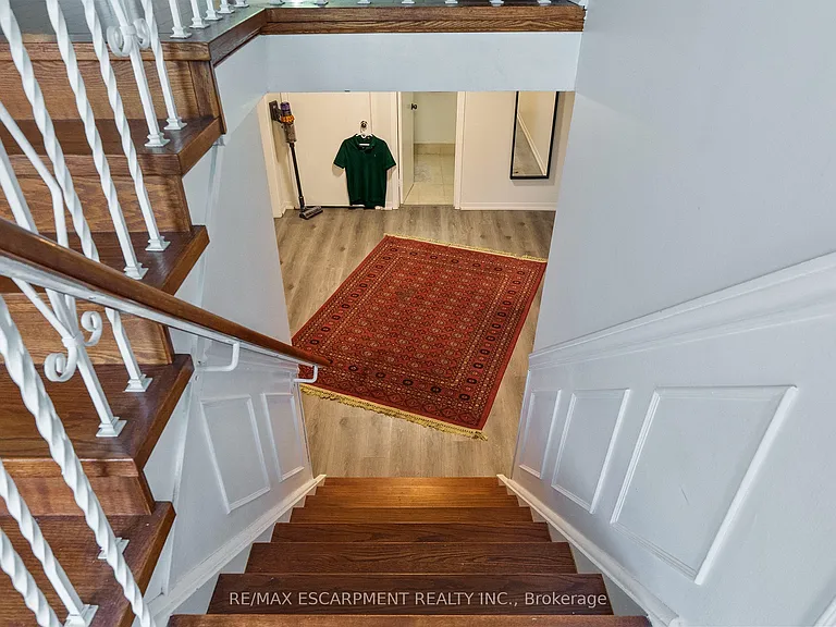 2506 Yarmouth Cres — Photo 25