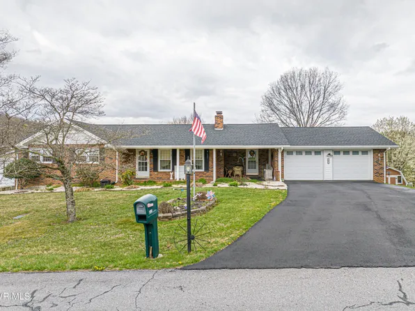 1081 SW Panorama Dr, Abingdon, VA 24210