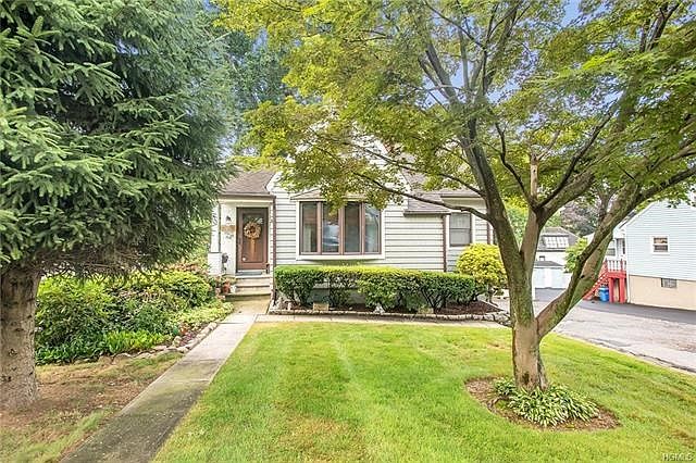 Welcome to 83 Homewood Avenue.