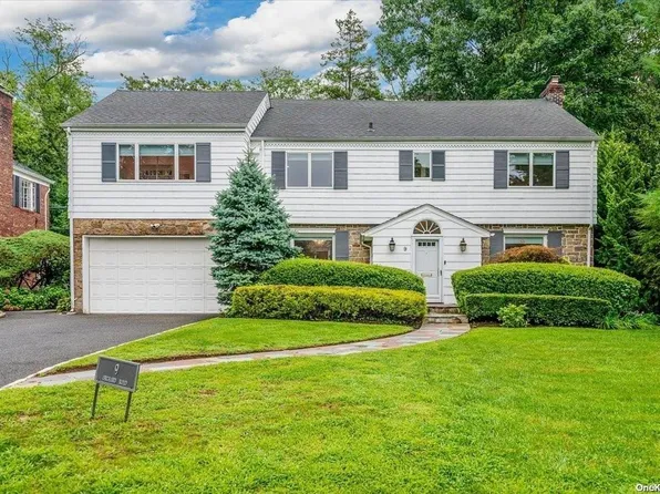 9 Orchard Road, Great Neck, NY 11021