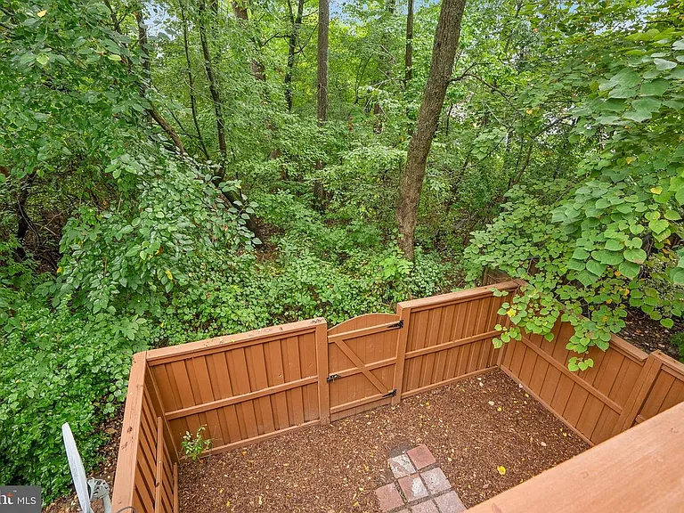 43116 Autumnwood Sq — Photo 21