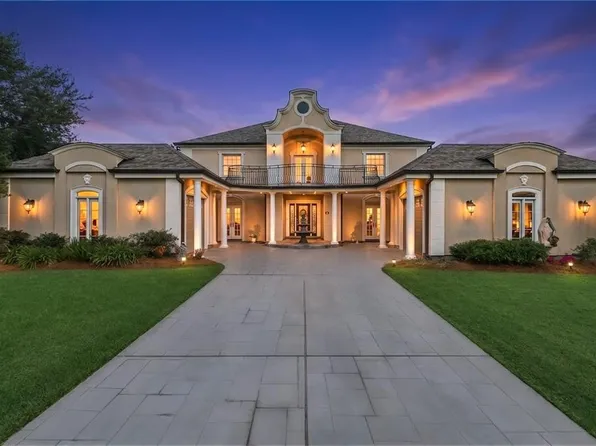 33 Chateau Mouton Dr, Kenner, LA 70065