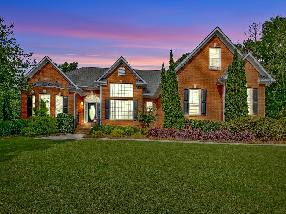 1st image of 1619 Woodridge Bnd