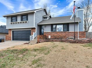 501 E Tall Tree Rd, Derby, KS 67037