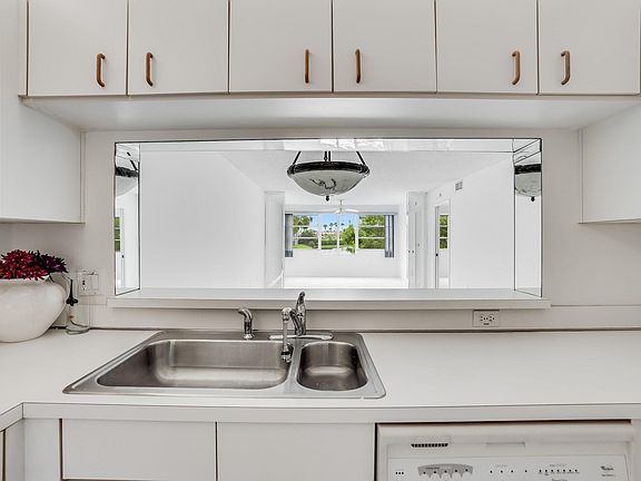 2nd image of 7428 N Devon Drive #207
