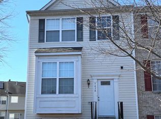 7614 Oakpost Ct, Upper Marlboro, MD 20772
