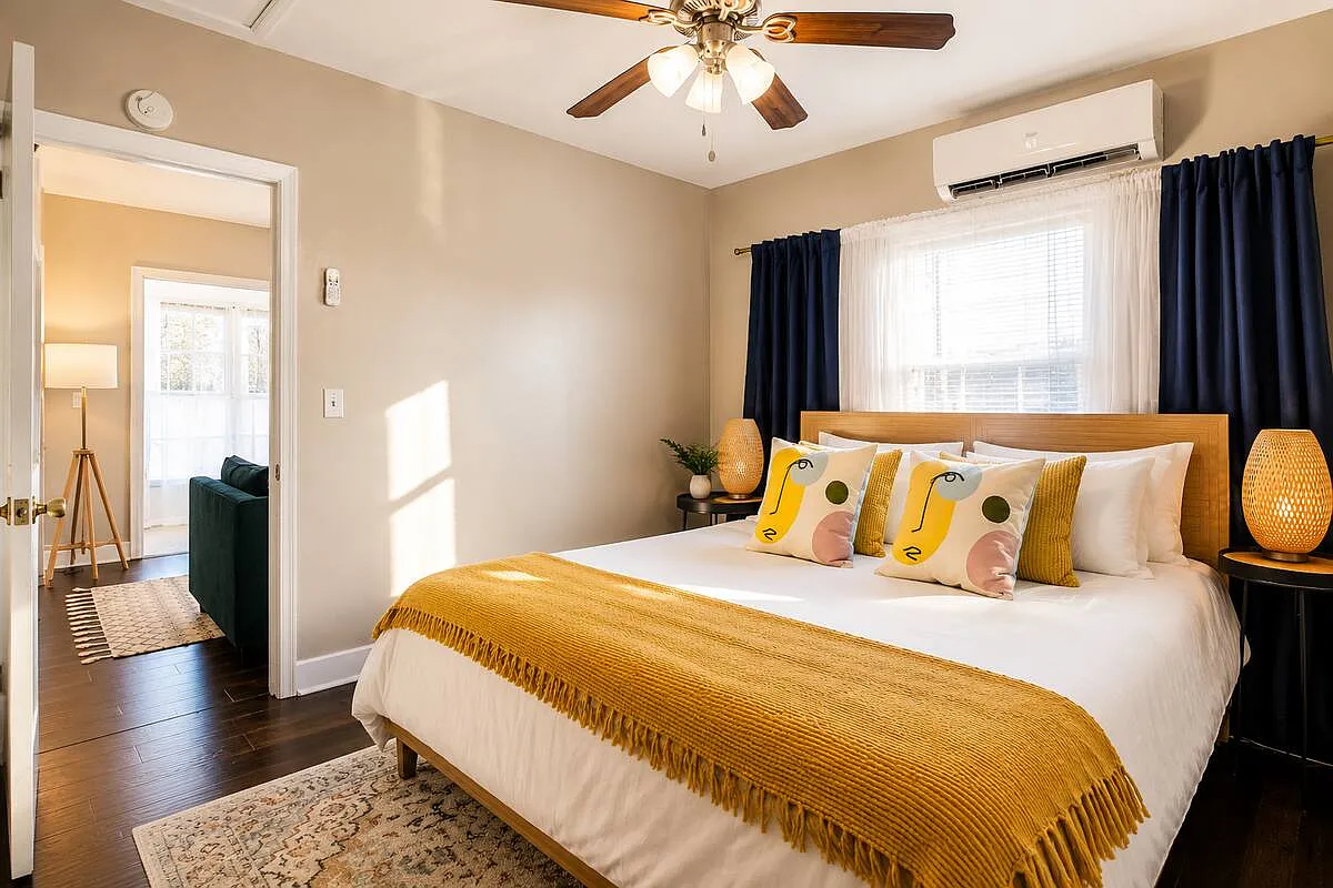 1 bed, 650 sqft, $2,800 — Photo 3
