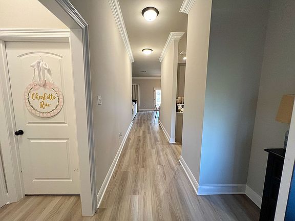 Entry way
