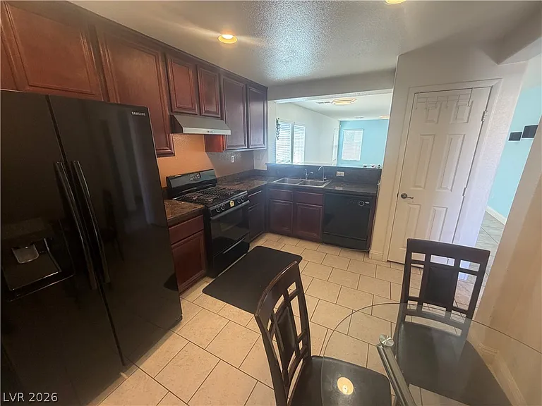 6131 Windmill Island Ave — Photo 5