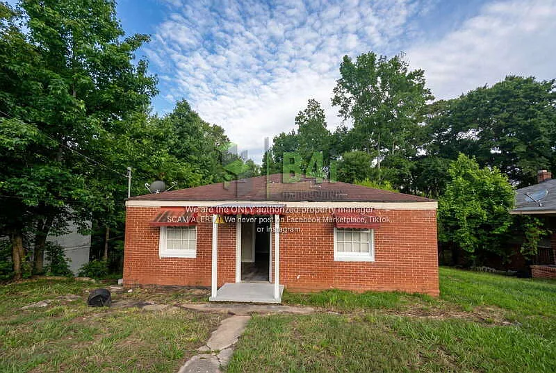Building Photo - 171 Munson Dr