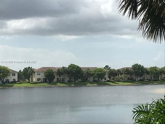 3rd image of 2845 SW 83rd Ter #105