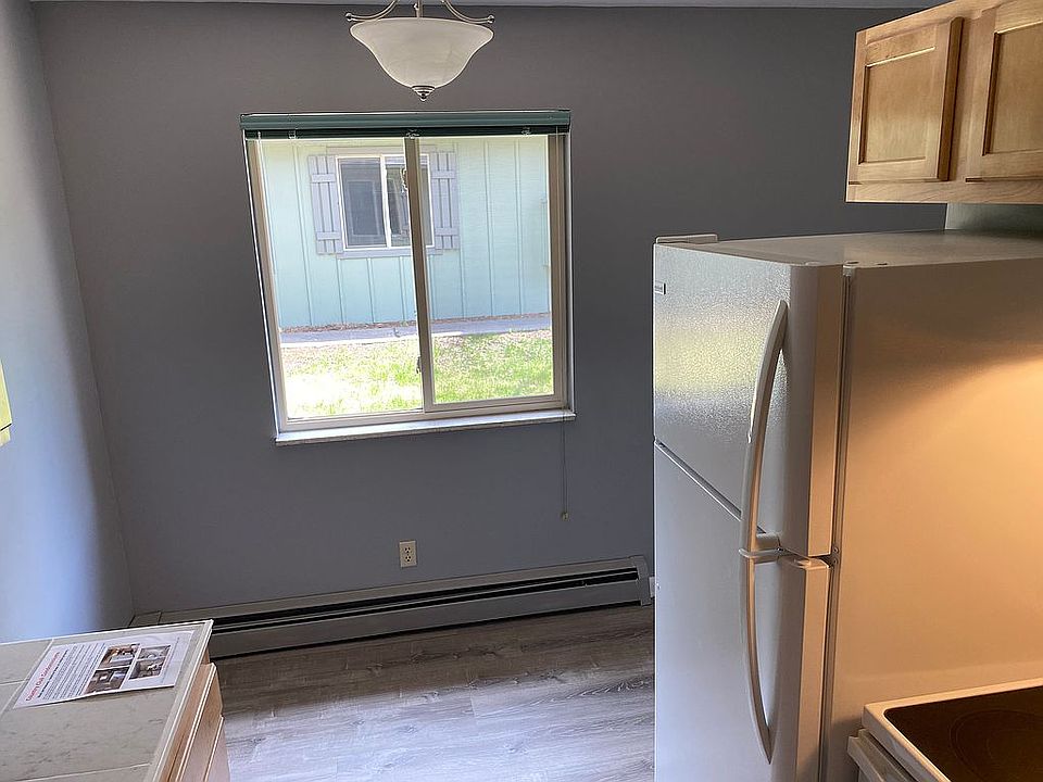 Room for a table in kitchen