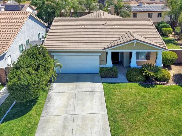 33166 Aquamarine Cir, Menifee, CA 92584