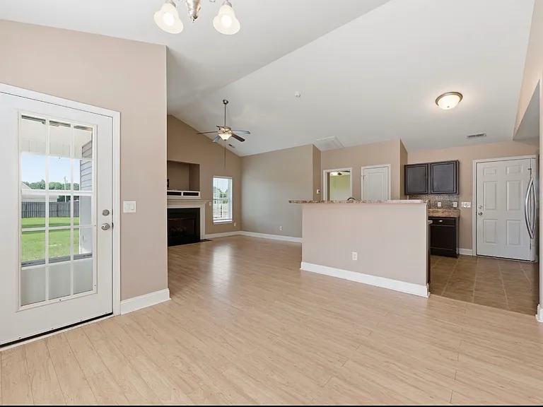 110 Grist Mill Dr — Photo 9
