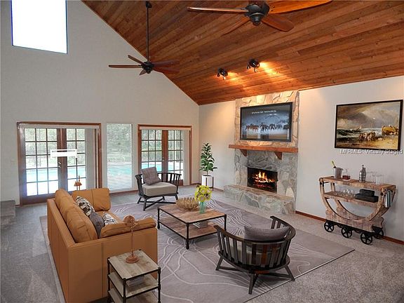 3rd image of 20312 Gardenia Dr