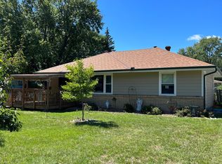 9200 5th St NE, Blaine, MN 55434