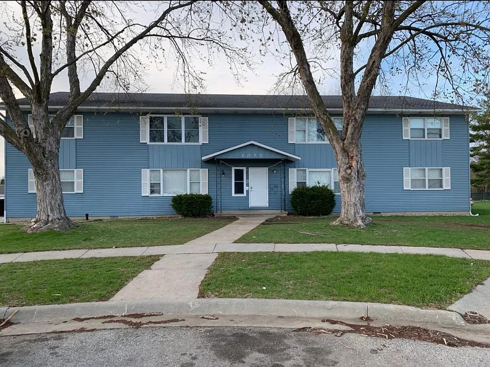 1315 Ravenwood Rd #3