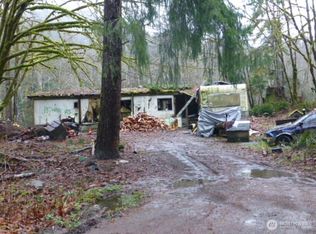 9095 E Pressentin Dr, Concrete, WA 98237