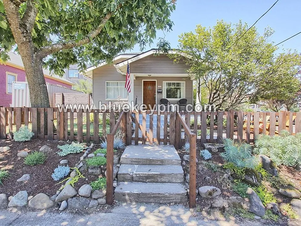 5271 NE 30th Ave