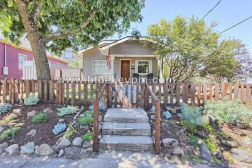 5271 NE 30th Ave Photo 1