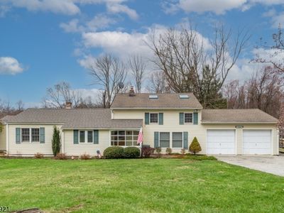 66 Conestoga Trl, Sparta, NJ, 07871