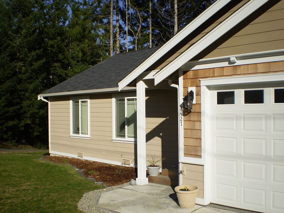 1st image of 2427 195th Ave SW
