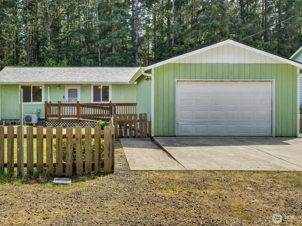 1716 194th Street, Long Beach, WA 98631