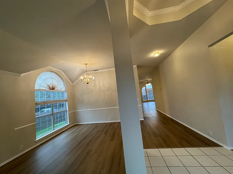 2801 Tallahassee Ct #SINGLE FLOOR — Photo 4