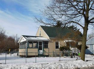 1215 14th St, Rockford, IL 61104