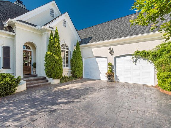 2nd image of 9842 Saint Germaine Dr