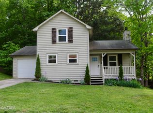 1505 Red Maple Ct, Knoxville, TN 37931